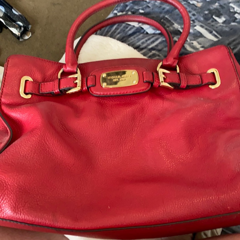 Micheal kors red purse